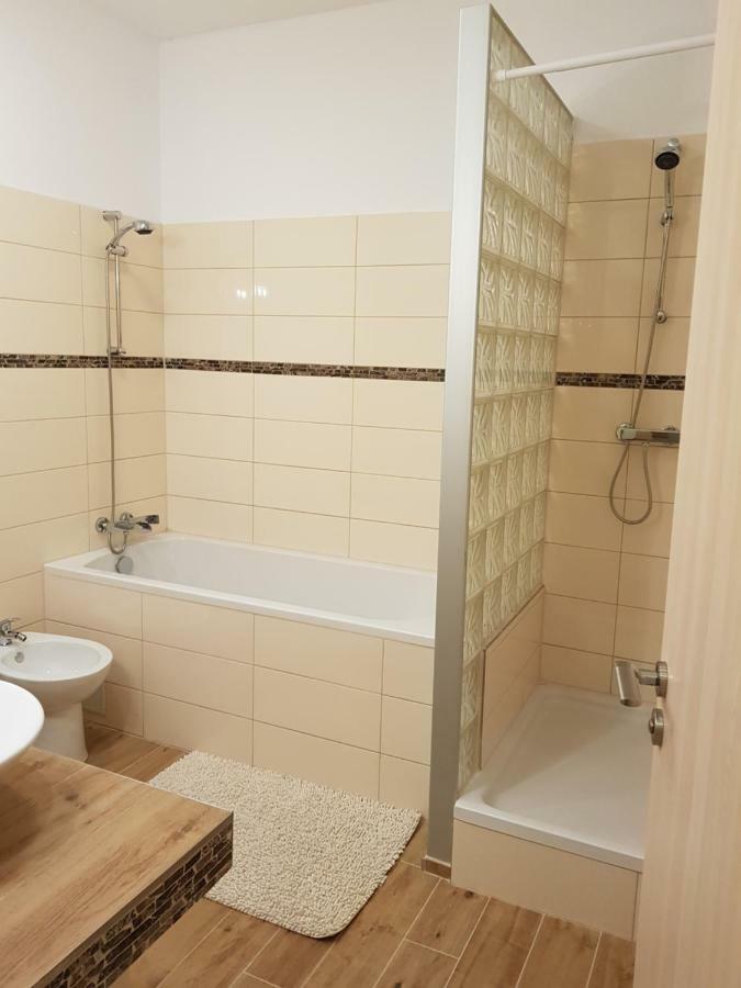 Ferienwohnungen Albstadt Bagian luar foto